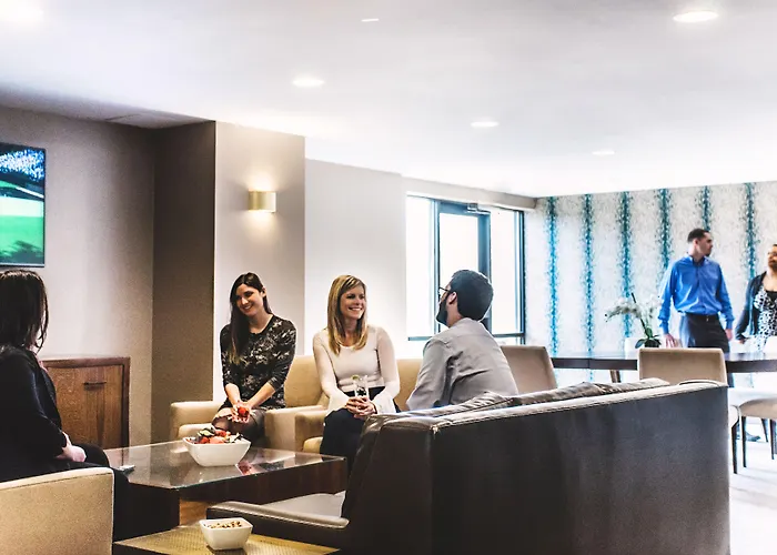Resort Hilton Chicago Hills & Conference Center