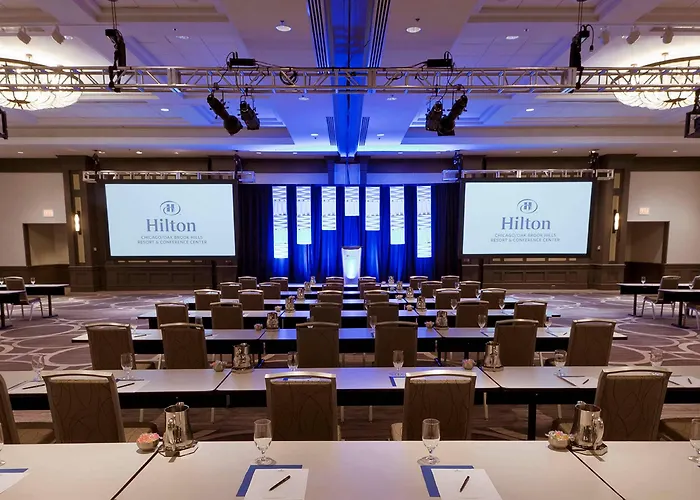 Resort Hilton Chicago Hills & Conference Center