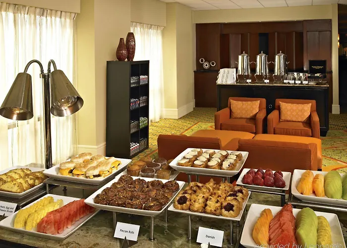 Resort Hilton Chicago Hills & Conference Center