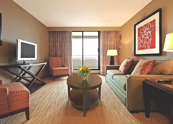 Hilton Chicago Hills & Conference Center